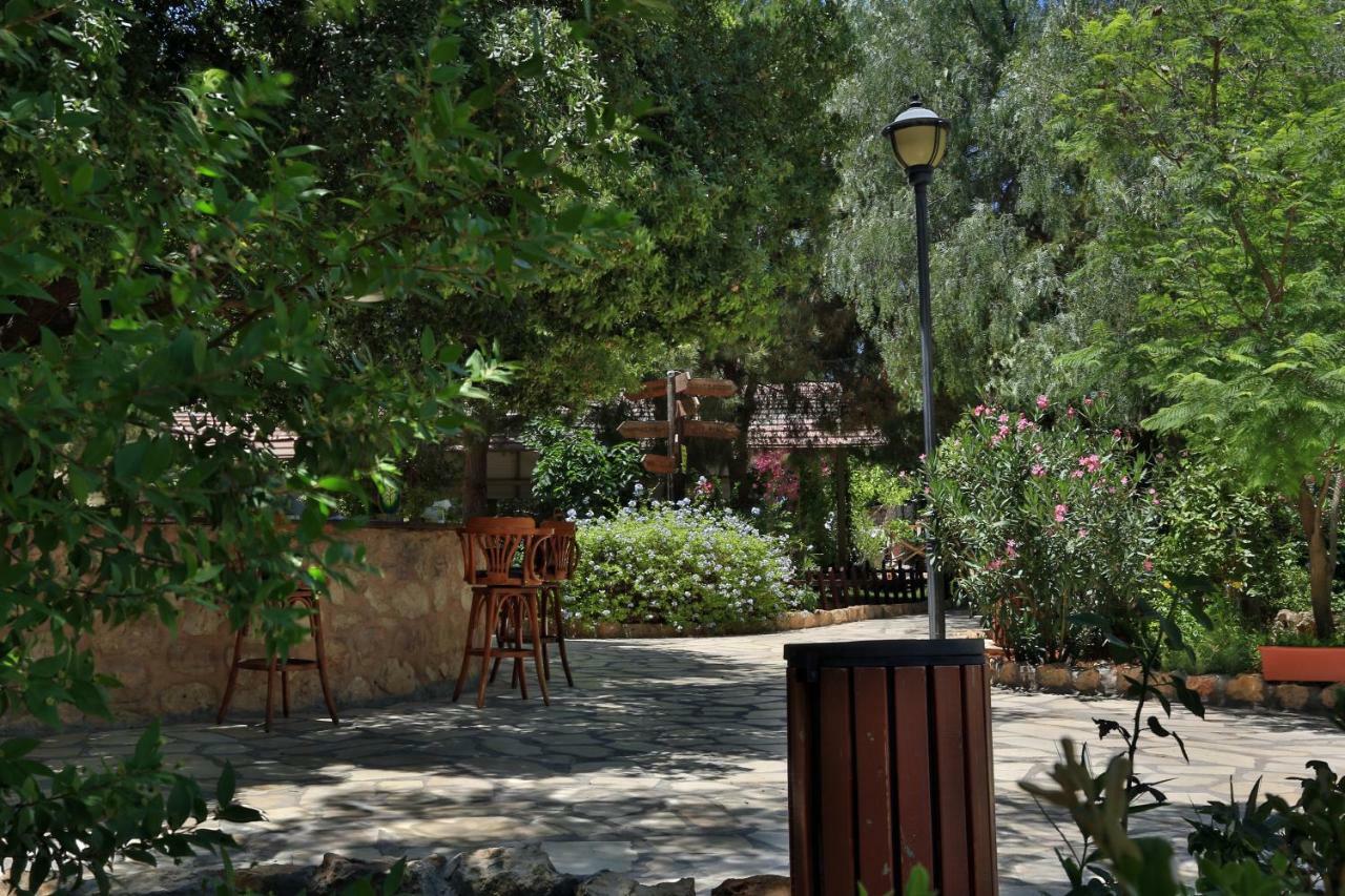 Mountain Breeze & Resort 4*
